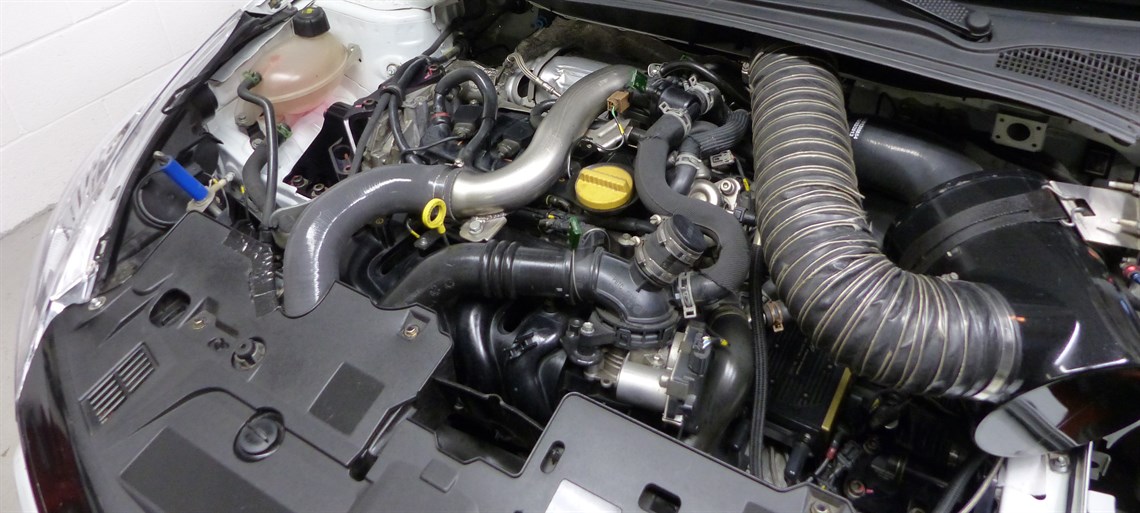 x98-clio-cup-car---race-graduate-cup-winning