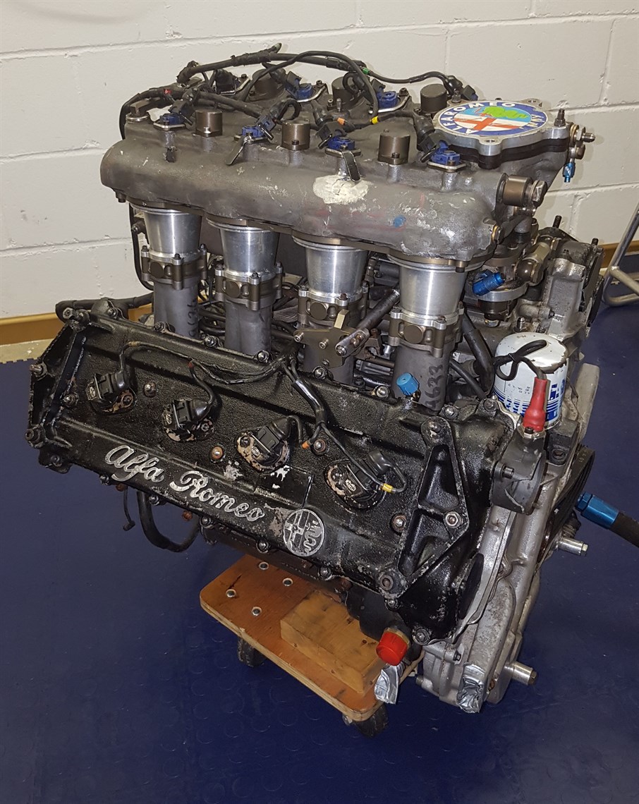 alfa-romeo-indy-cart-engine