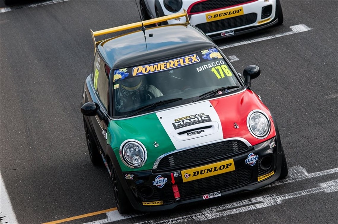 r56-mini-cooper-smini-championship-180-open-c