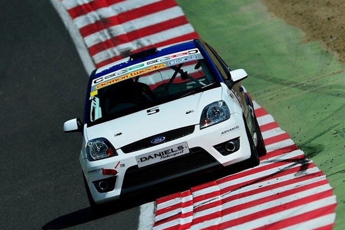 ford-fiesta-st-race-car