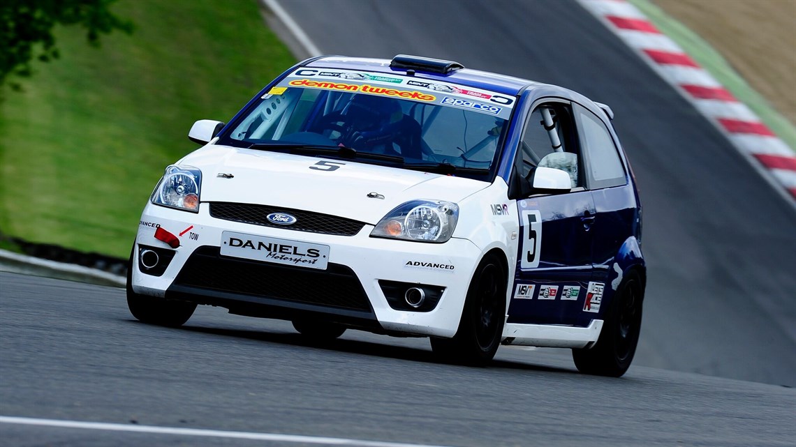 ford-fiesta-st-race-car