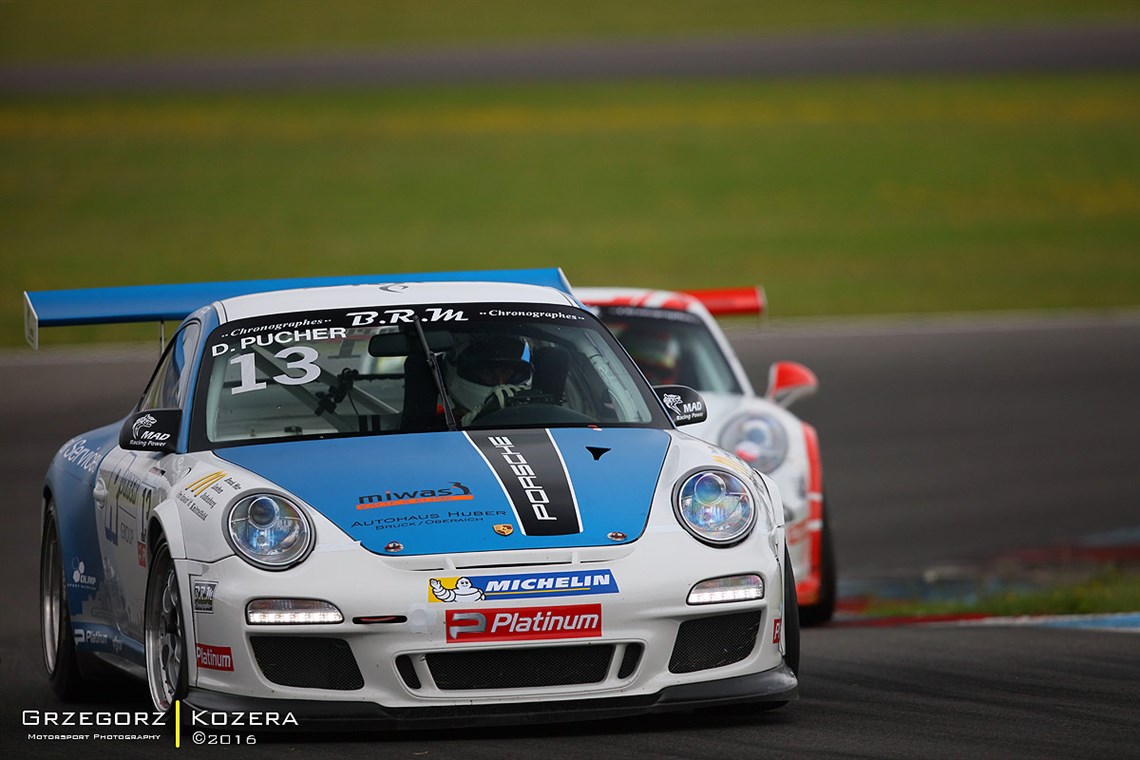 porsche-997-gt3-cup-38l-2010-good-condition