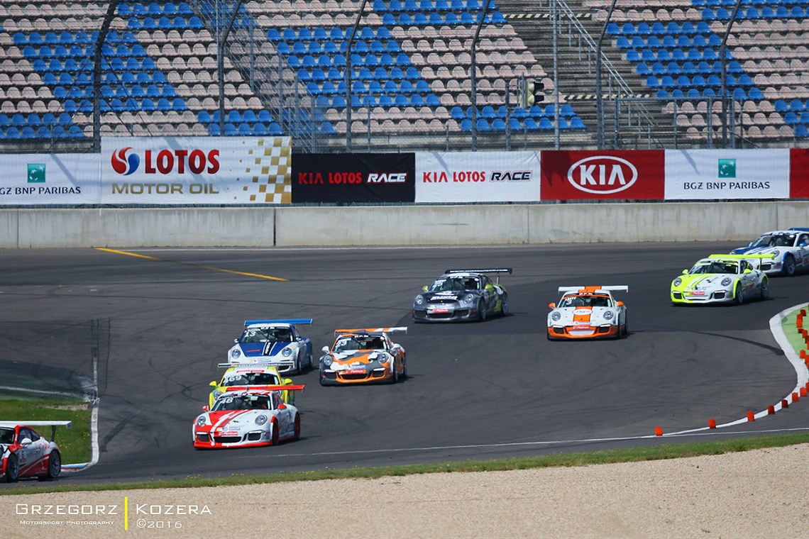 porsche-997-gt3-cup-38l-2010-good-condition