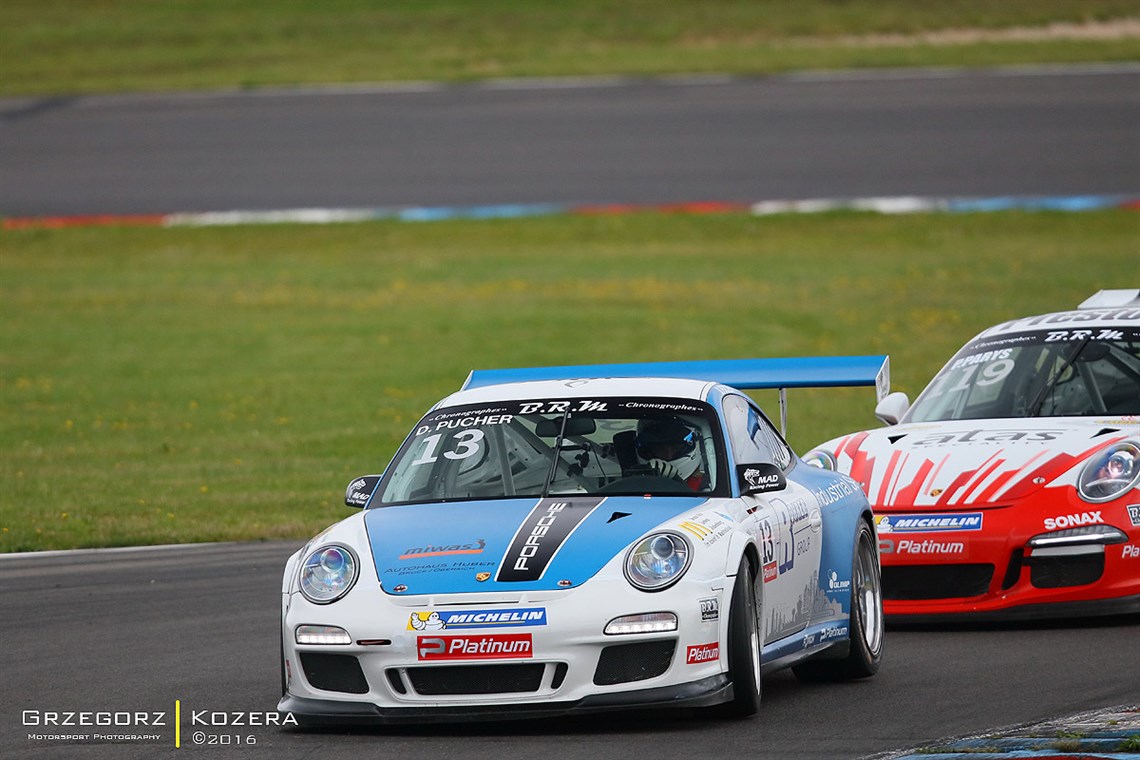 porsche-997-gt3-cup-38l-2010-good-condition