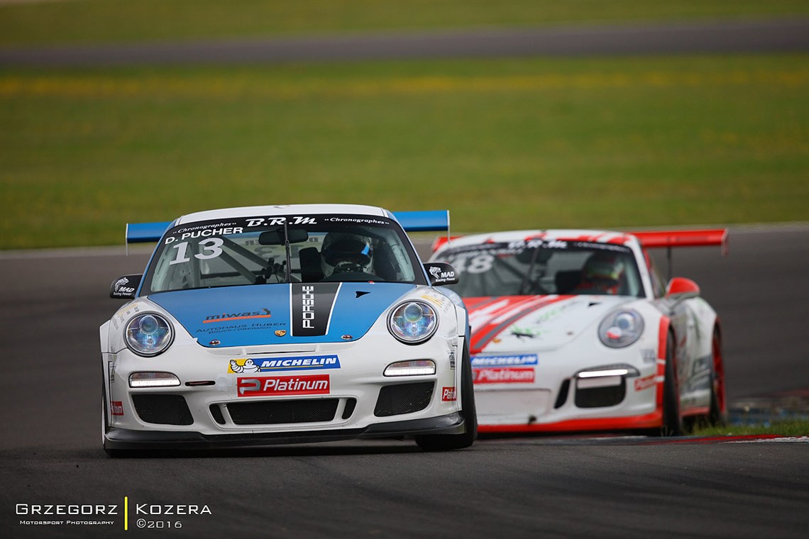 porsche-997-gt3-cup-38l-2010-good-condition