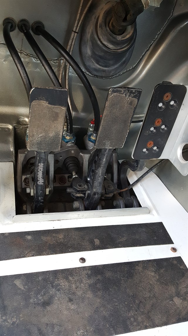 chevrolet-lumina-vxr8-holden-62-lsx-v8-race-c