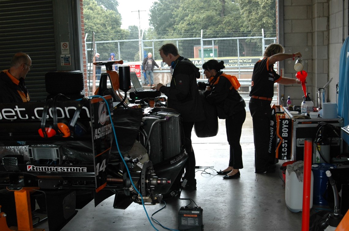 2000-f1-arrows-a21--