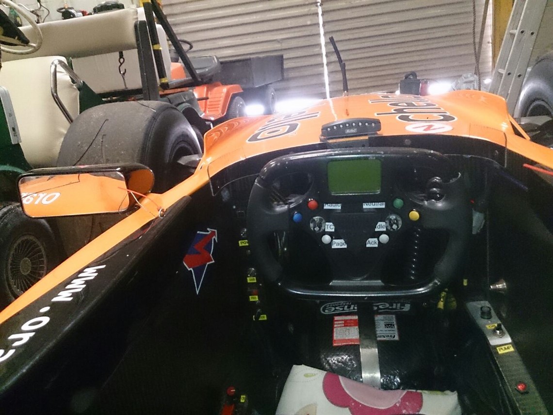 2000-f1-arrows-a21--