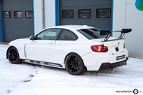 bmw-m235i-racing