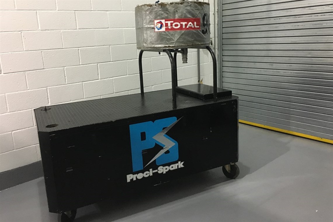 atl-fr200-fia-fuel-rig-on-bespoke-gt-trolley