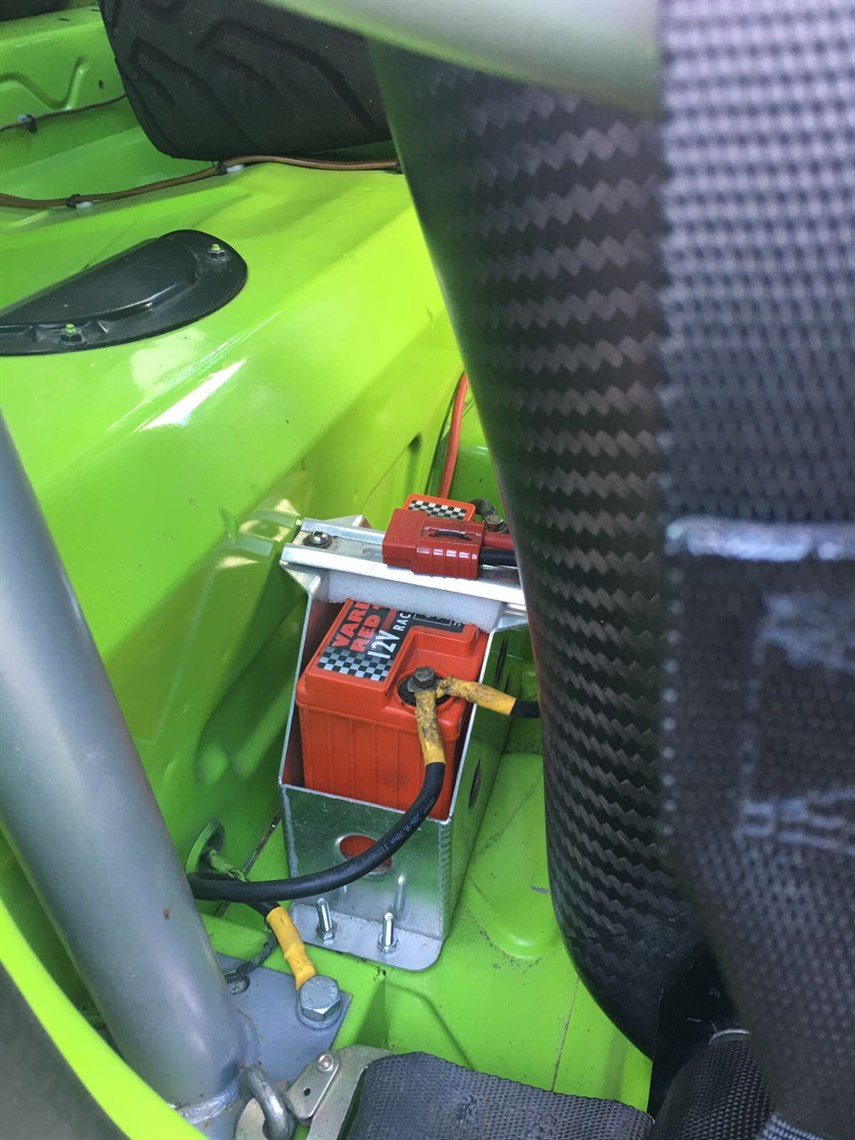 mini-cooper-race-car-complete-with-spares