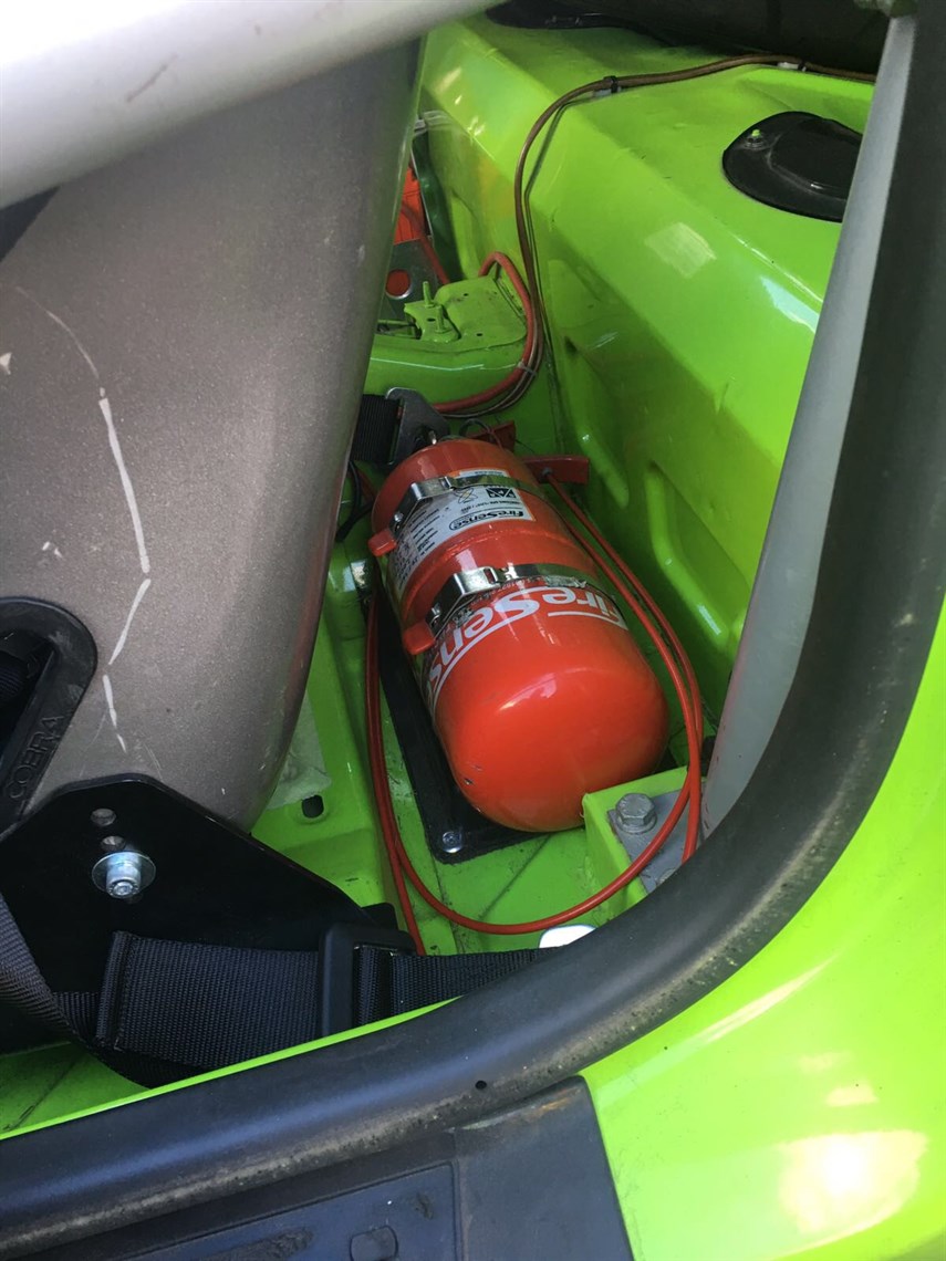 mini-cooper-race-car-complete-with-spares