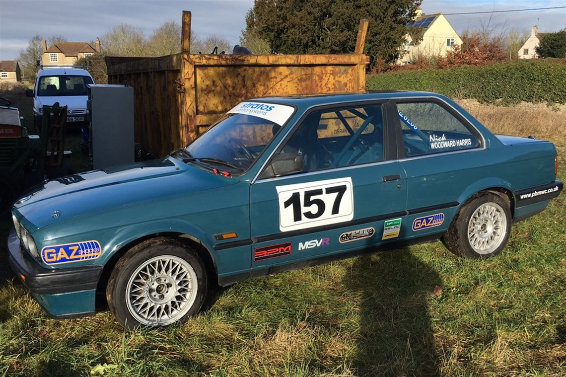 bmw-320i-e30-racecar-prodbmw-toyo-racing-salo