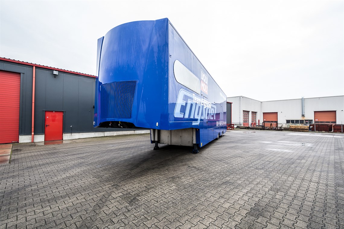 racetrailer-office-double-deck-airconditionin