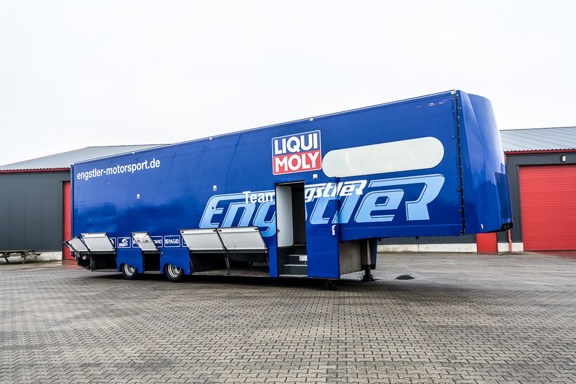 racetrailer-office-double-deck-airconditionin