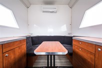 racetrailer-office-double-deck-airconditionin