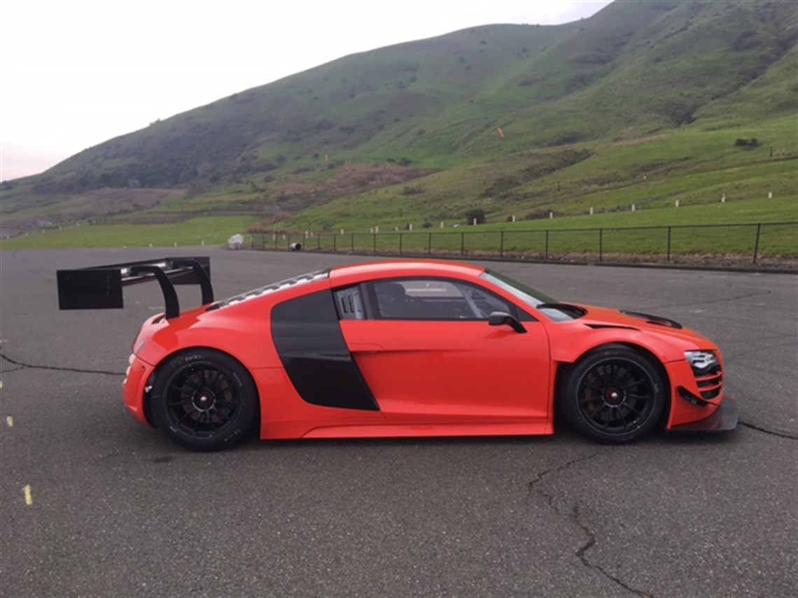 2014-audi-r8-lms-ultra