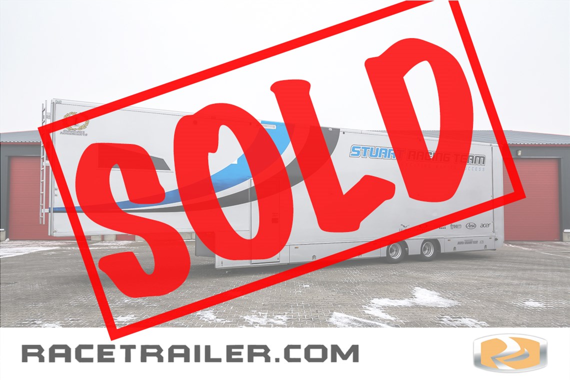 racetrailer-office-kitchen-toiletbadroom-and