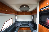 racetrailer-office-kitchen-toiletbadroom-and