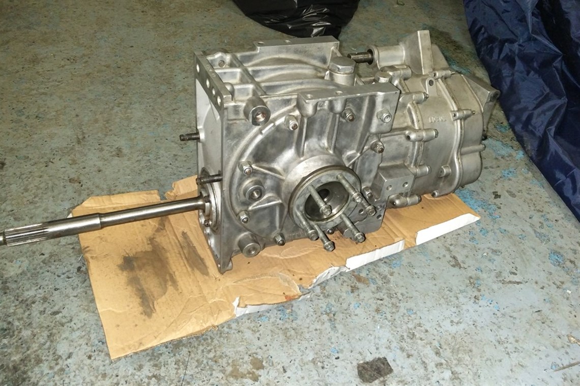 hewland-ld-200-gearbox