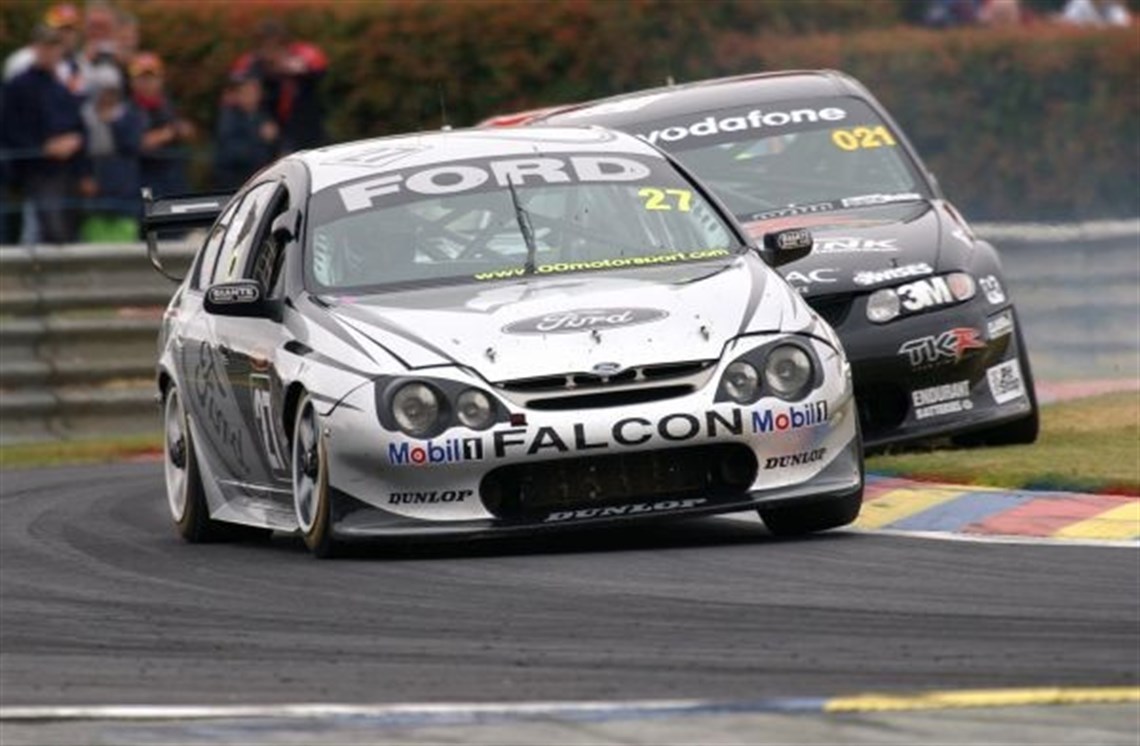 2002-falcon-au-ex-crompton-v8-supercar