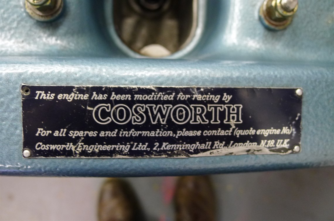 lotus-twin-cam-1500cc-race-engine