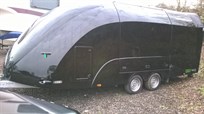 enclosed-race-car-trailer