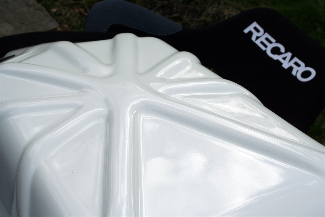 genuine-porsche-964rs-n-gt-recaro-seats