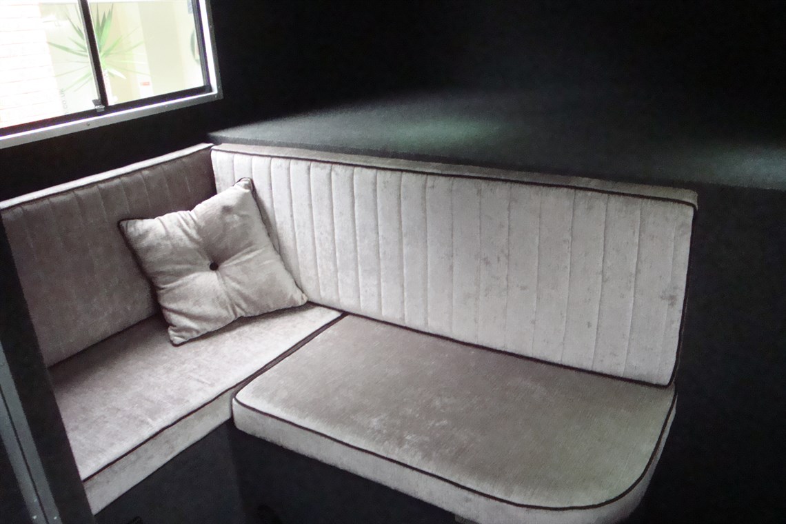 mercedes-race-transporter-motor-home-no-vat