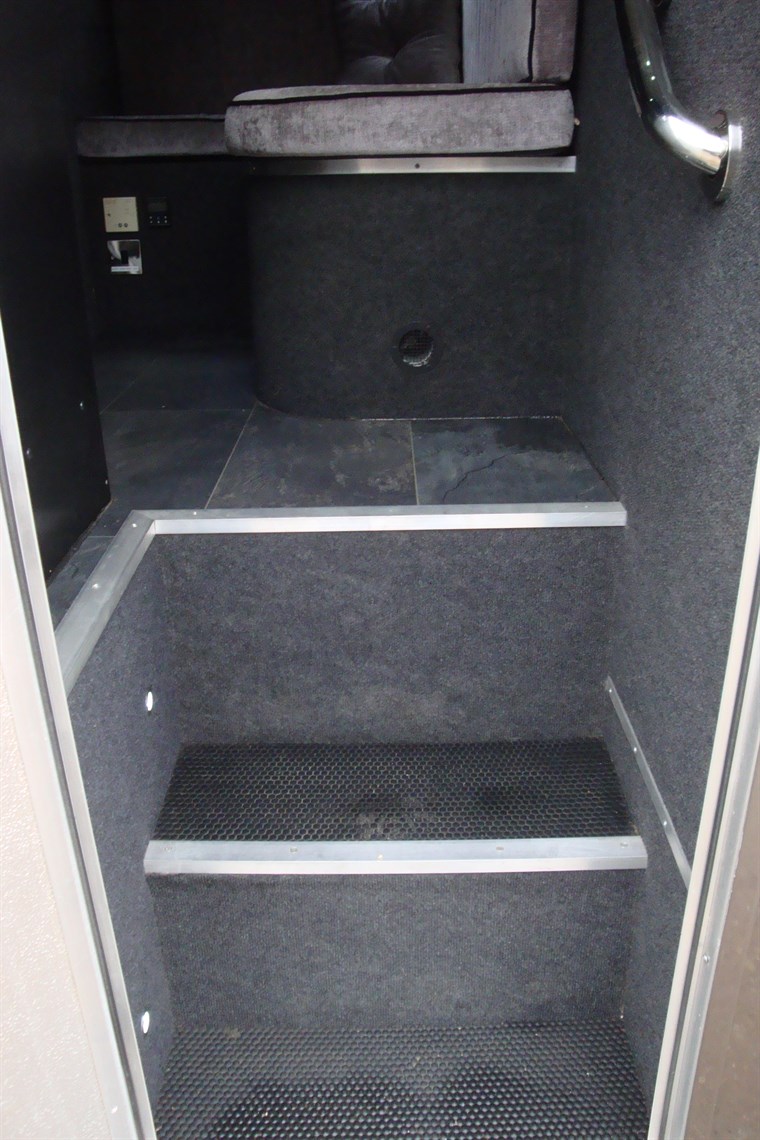 mercedes-race-transporter-motor-home-no-vat