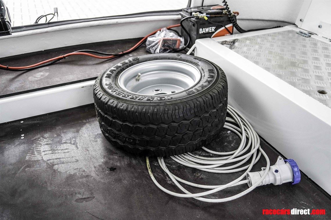 motorsport-shuttle-f26-incl-lowering-electic-