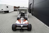 motorsport-shuttle-f26-incl-lowering-electic-