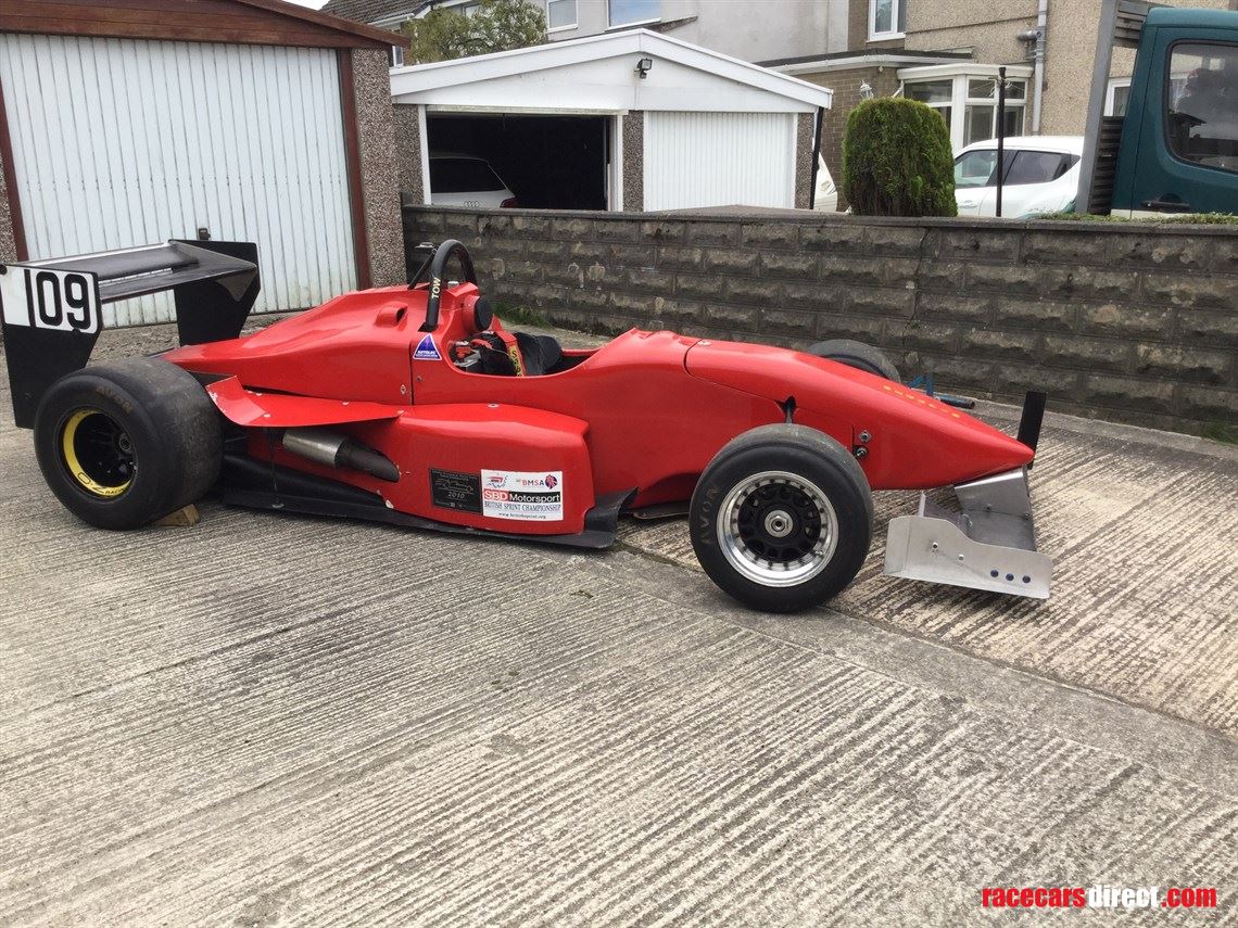 megapin-single-seat-sprinthill-climb-car