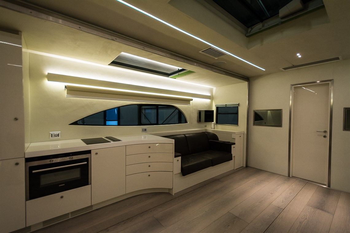 race-trailer-of-petter-solberg-slide-outs-ver