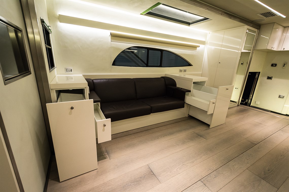 race-trailer-of-petter-solberg-slide-outs-ver