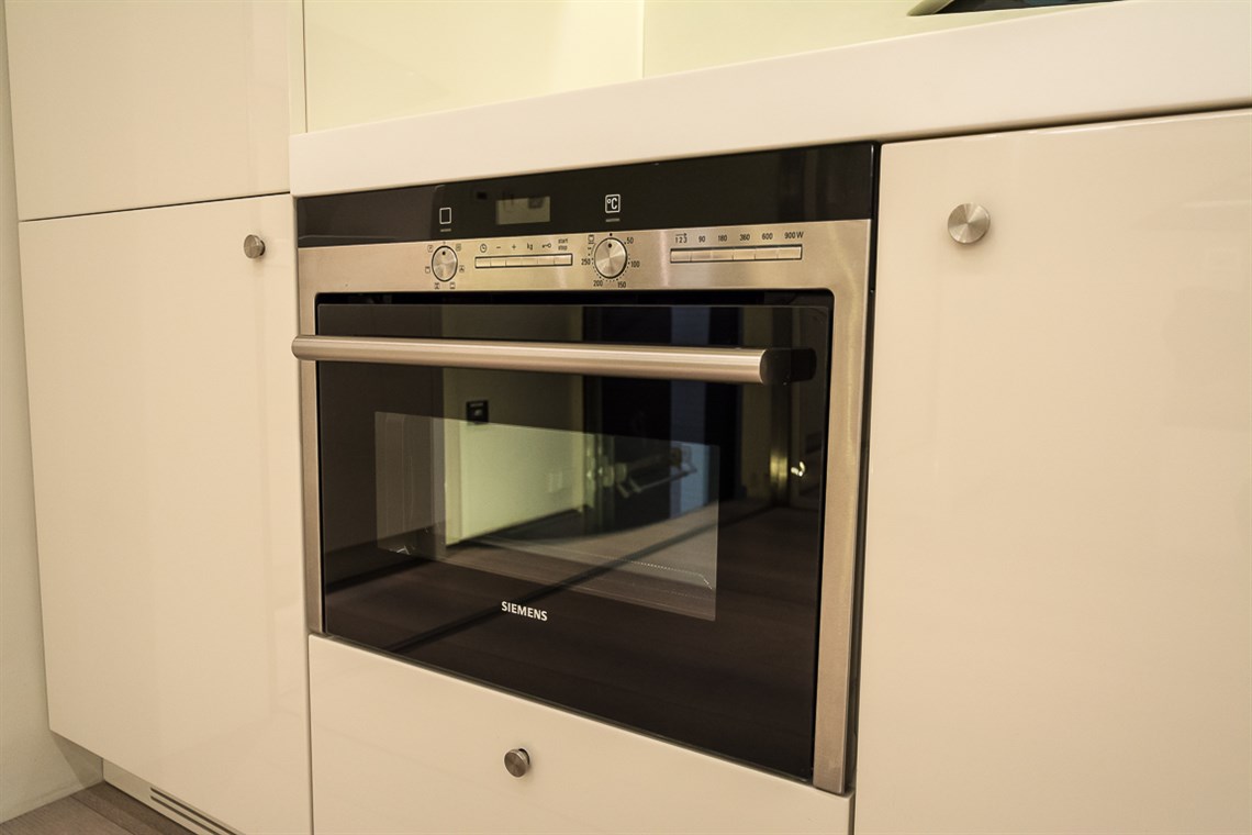 race-trailer-of-petter-solberg-slide-outs-ver