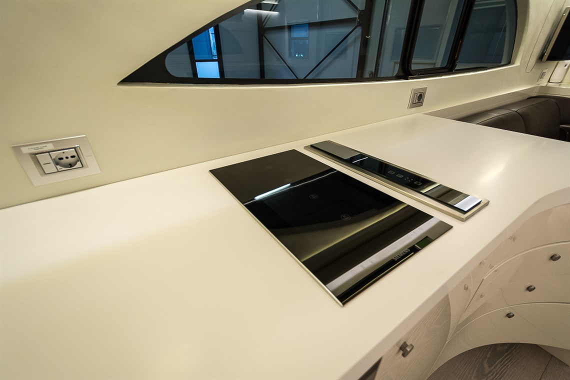 race-trailer-of-petter-solberg-slide-outs-ver