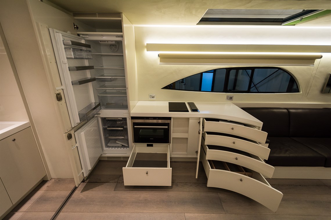 race-trailer-of-petter-solberg-slide-outs-ver