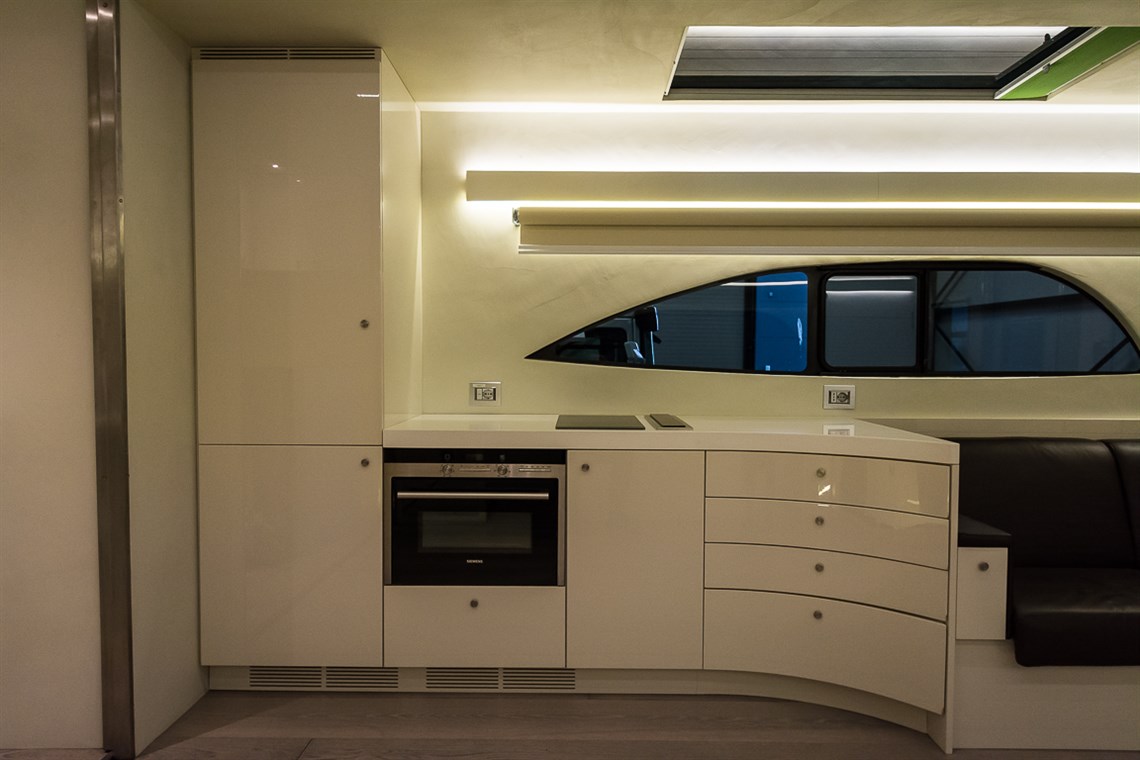 race-trailer-of-petter-solberg-slide-outs-ver