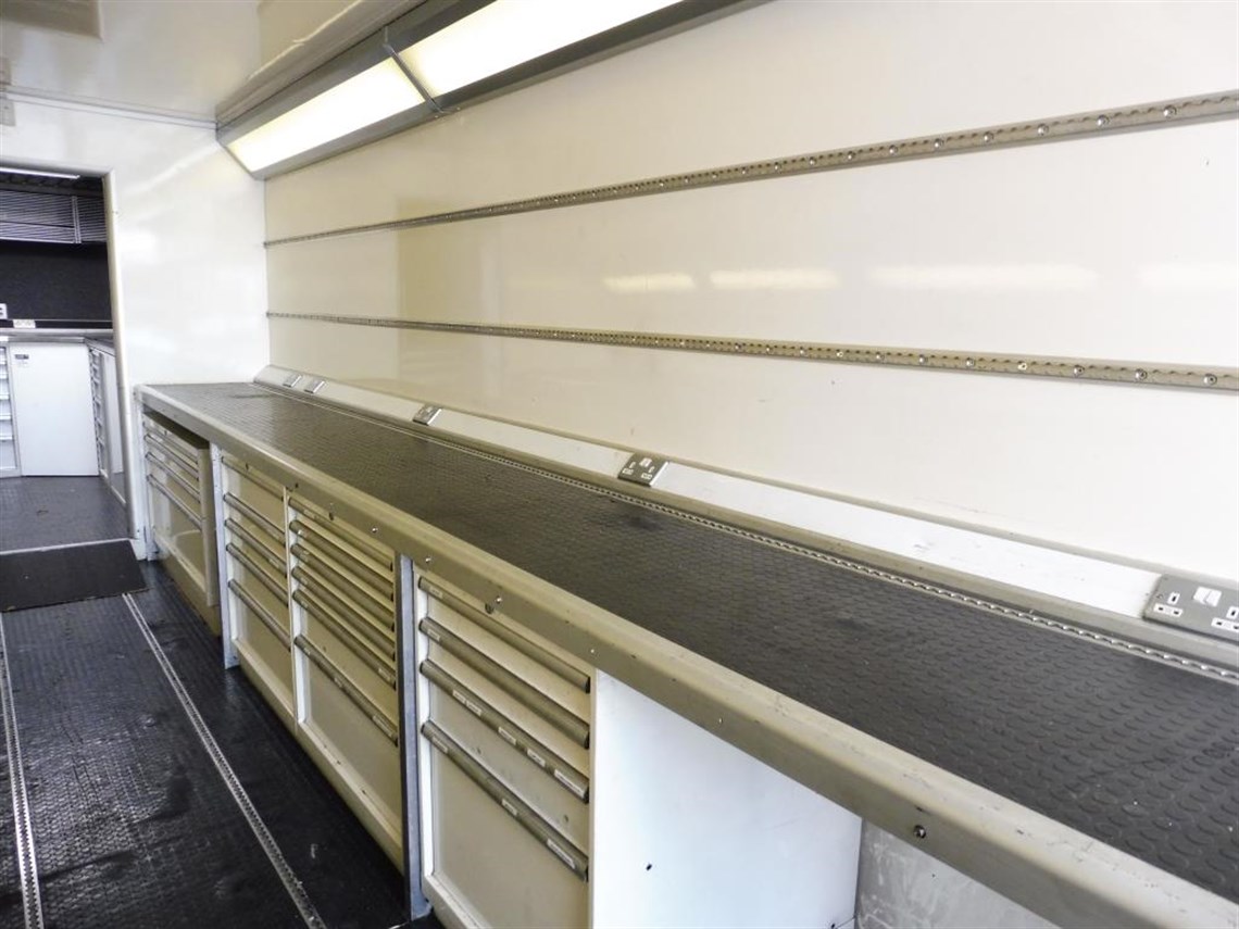 2-car-race-transporter-with-awning