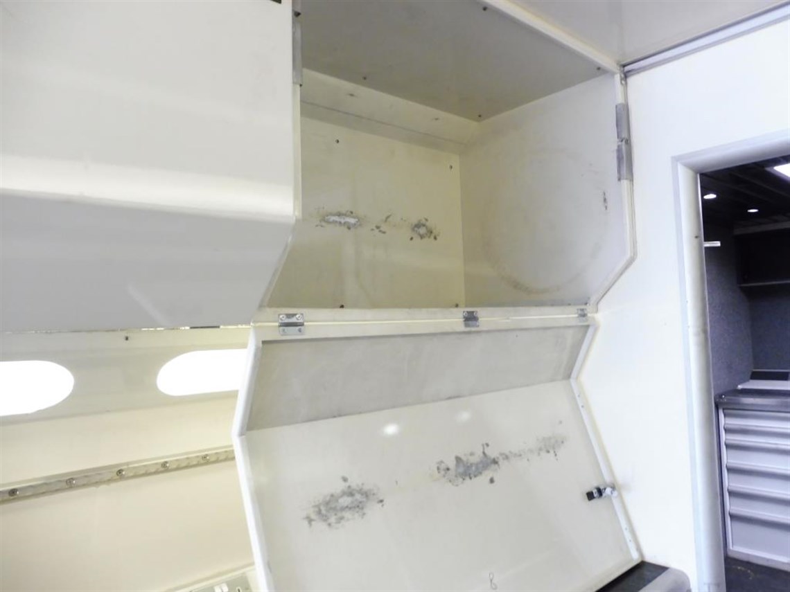 2-car-race-transporter-with-awning