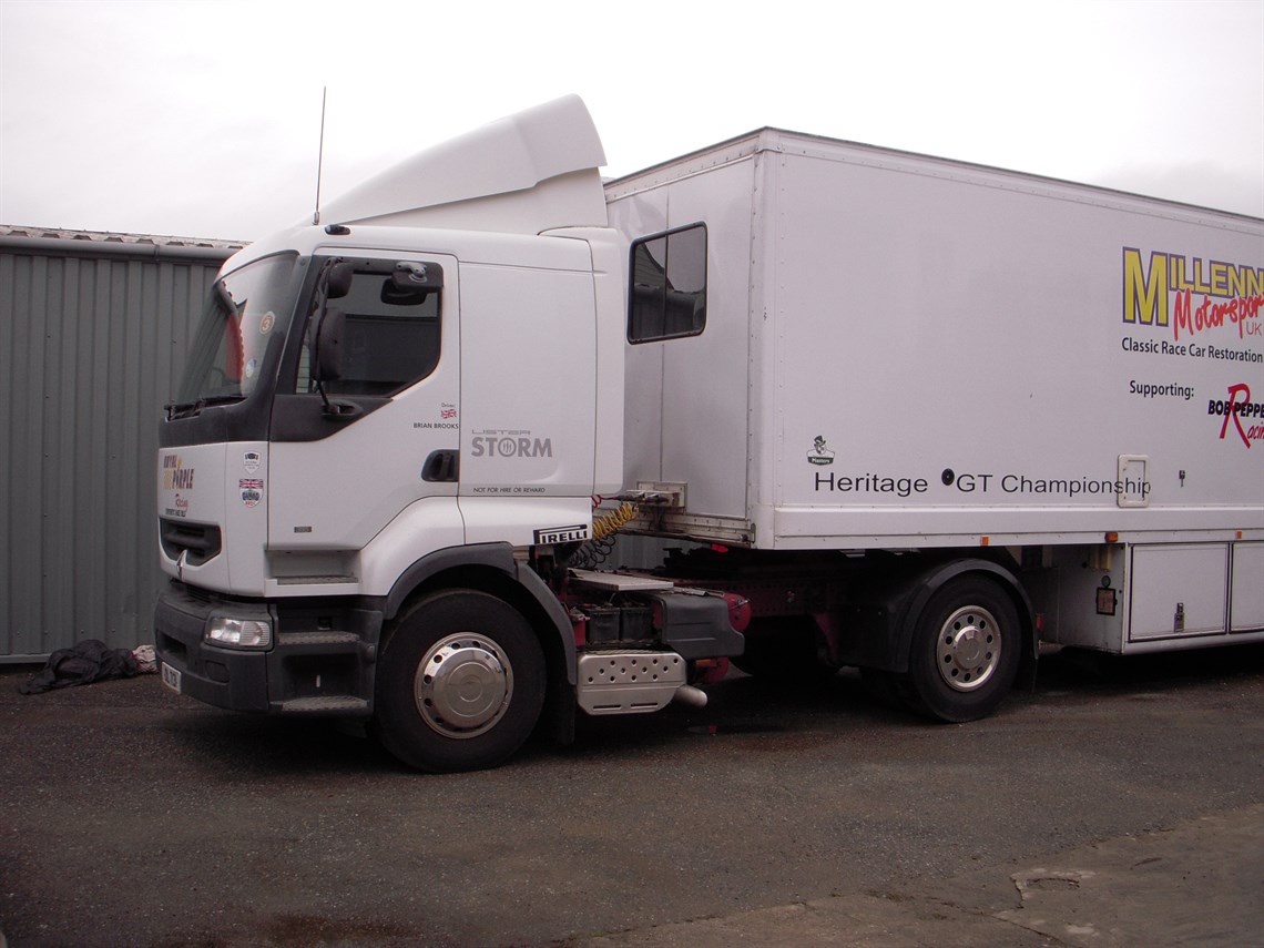 renault-race-transporter-with-awning-pit-bike