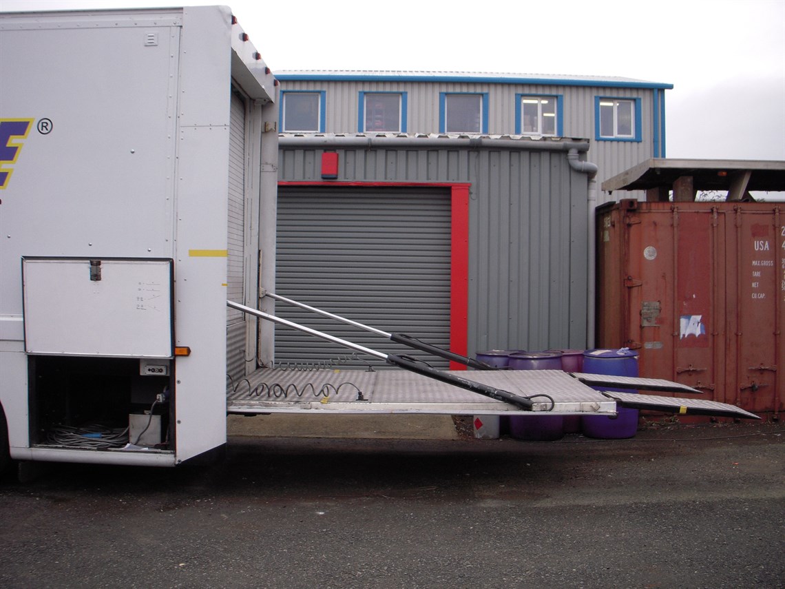 renault-race-transporter-with-awning-pit-bike