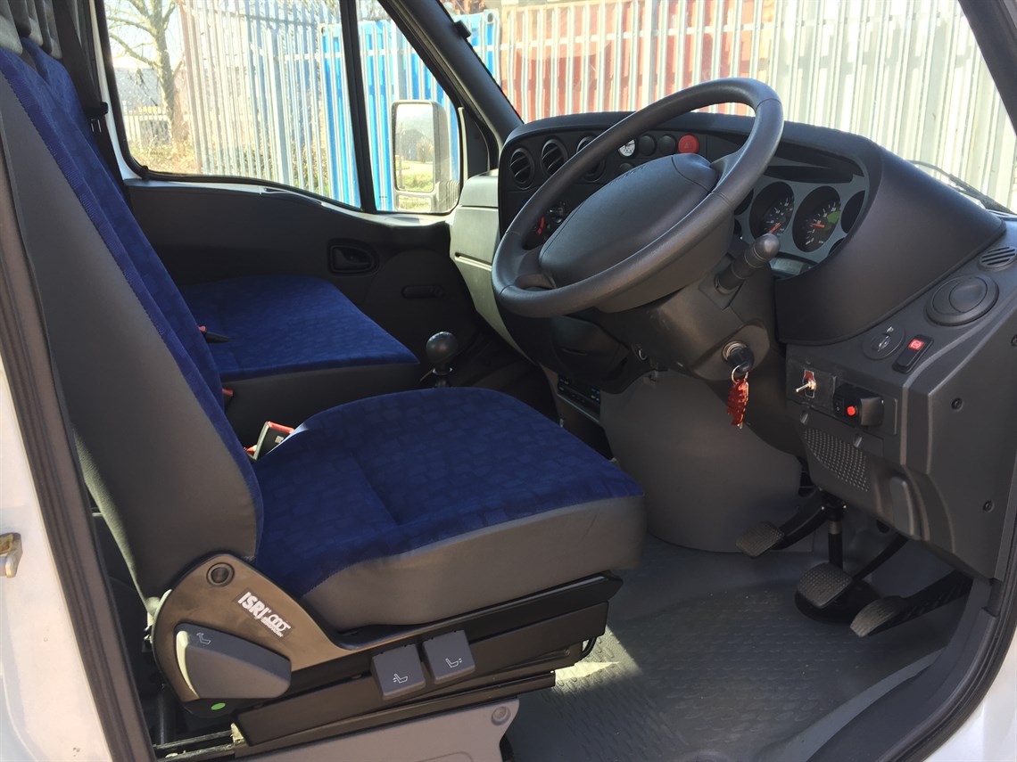 iveco-ford-40c13-double-cab-mini-artic