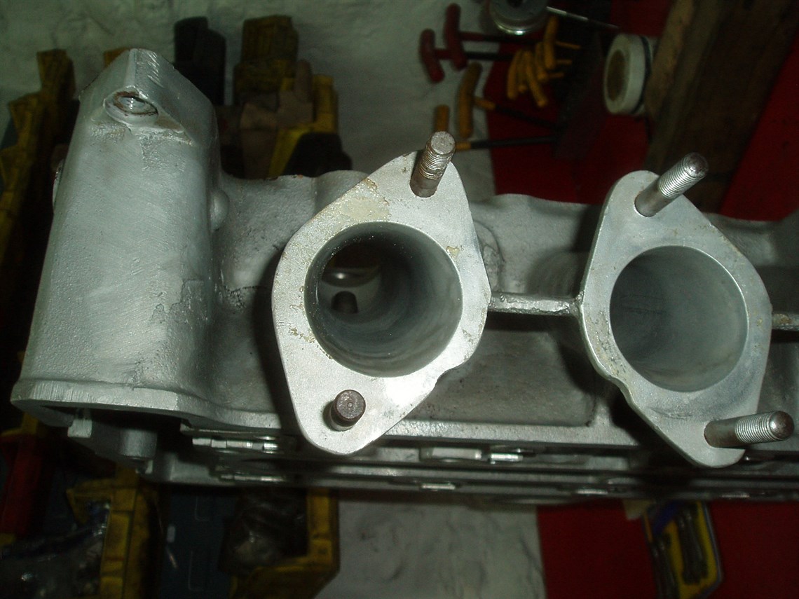 lotus-twin-cam-race-engine