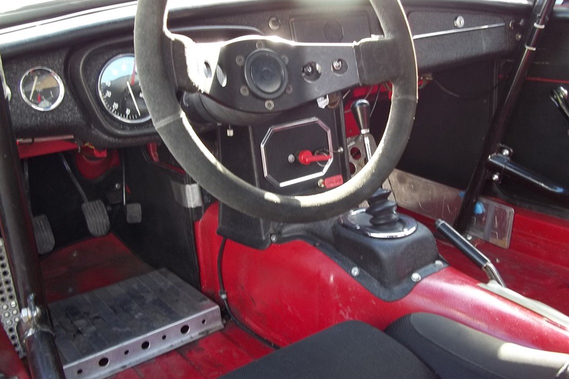 mgb-race-car