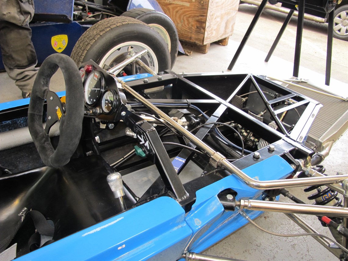 lola-t200-ff1600-1970