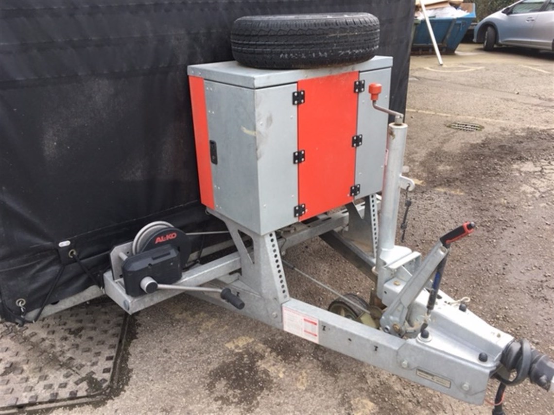 brian-james-a4-trailer-with-gt-cover-awning