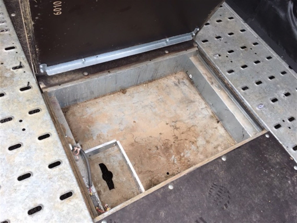 brian-james-a4-trailer-with-gt-cover-awning