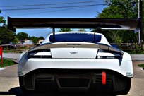 2013-aston-martin-gt3-race-car